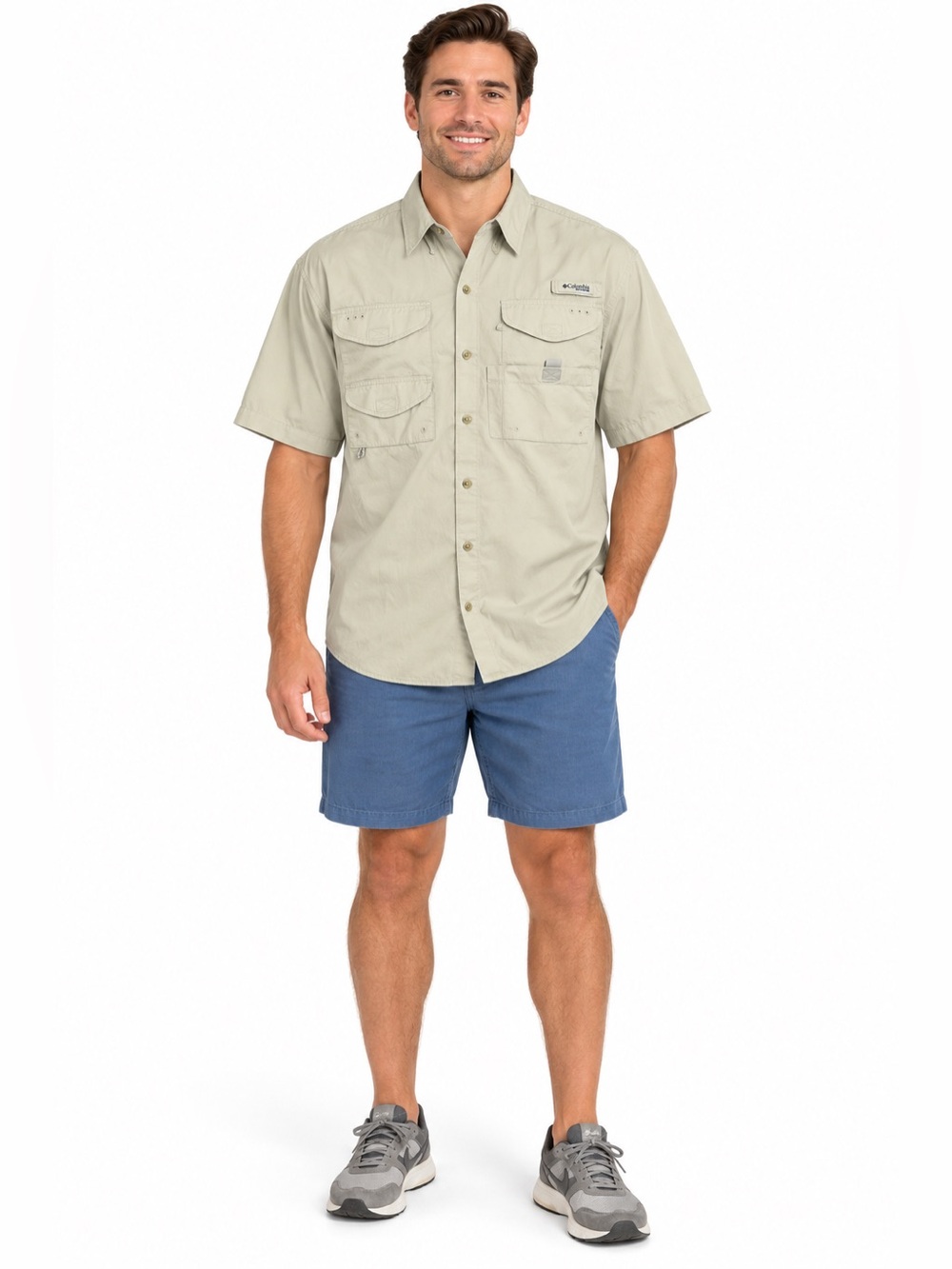 Columbia PFG Men’s Medium Fishing Shirt Khaki Tan Short Sleeve Vented Utility